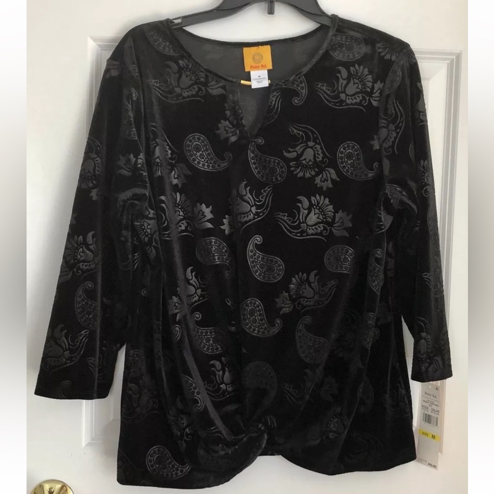 Ruby Rd. Women's Top Size Medium Velvet VelourPaisley Black Pullover Split Neck